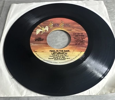 Led Zeppelin Fool In The Rain/Hot Dog Vinyl Record Swan Song 45 single 1979 VG+ - Image 1 of 4