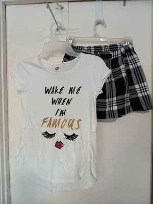 JUEGO DE 2 CAMISETAS BLANCAS A CUADROS NEGRAS PARA NIÑAS JUSTICE & TOTAL GIRL TALLA 10 Foto 1 de 4