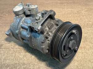 VOLKSWAGEN GOLF MK7 2013 2.0 DIESEL AIRCON COMPRESSOR PUMP 5Q0820803 #7A - Picture 1 of 4