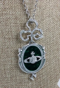 Vivienne Westwood Mermaid Orb Necklace Large Pendant Silver Tone Green - Picture 1 of 16