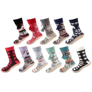 Calcetines para mujer suaves difusos con agarre peludo con borla, dos tallas - Imagen 1 de 18