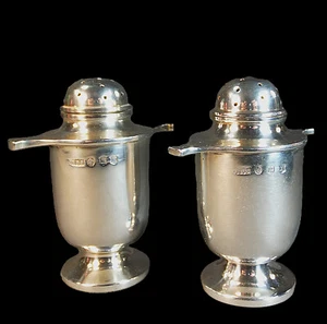 FINE PAIR of SCOTTISH STERLING SILVER QUAICH PEPPERETTES by BROOK & Son - 1928 - Picture 1 of 7