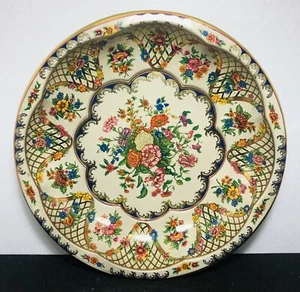 Bandeja metálica redonda vintage de 10” para servir floral hecha en Inglaterra - Imagen 1 de 5