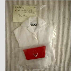 Vintage Barbie DOLL 1962 PLAIN White BLOUSE TOP VINYL CLUTCH FASHION PACK 1960s - Picture 1 of 3
