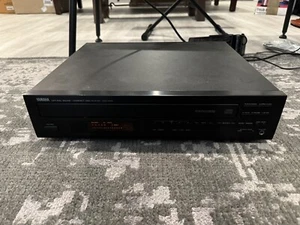 Yamaha CDC-645 CD Changer - Picture 1 of 3