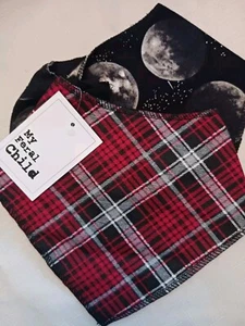NEW HANDMADE! Red Black Plaid Moon Phases 2pk Flannel Drool Bandana Bibs - Picture 1 of 2