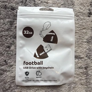 Football 32gb USB Drive  - Afbeelding 1 van 2
