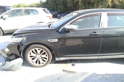 Ford Taurus 2013 (sedán) transmisión automática fabricante de equipos originales 74 k millas (LKQ ~ 442088957) Foto 1 de 4