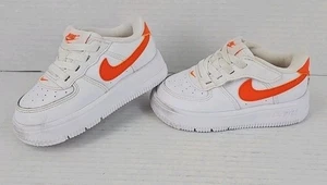 Nike Air Force 1 Low EasyOn weiß Sicherheit orange Kleinkind Gr. 6c FN0236-113 - Bild 1 von 12
