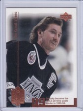 Wayne Gretzky 1999 Wayne Gretzky Living Legend Card 25