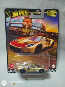 Ford GT Hot Wheels Premium Boulevard '17 con RR dorado 1:64 - Imagen 1 de 7