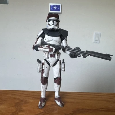 Star War Black Series Custom Clone Commander Thire Foto 1 de 4
