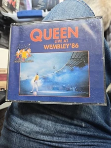 QUEEN LIVE AT WEMBLY'86 Hollywood Records 2 CD SET HR-61104-2 - Bild 1 von 3