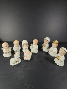 Vintage Homeco 9 Piece Miniature Nativity Scene - Picture 1 of 11