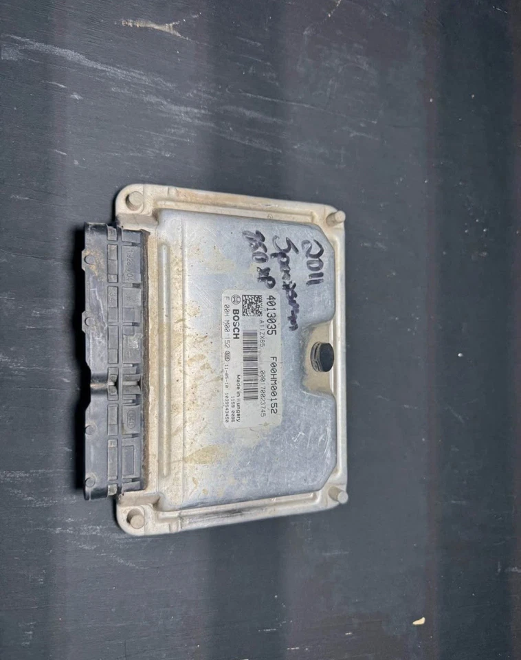 Computadora Polaris Sportsman 850 XP 2011 ECU ECM Bosch 4013035 - OEM Foto 1 de 3