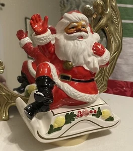 Sankyo SANTA CLAUS Spieluhr spielt STILLE NACHT bewegt sich im Kreis Vintage Schlitten - Bild 1 von 11