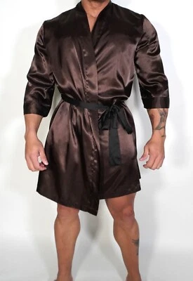 男式棕色短袖缎面长袍(带黑色腰带)XL 码 — 第 1/4 张图片