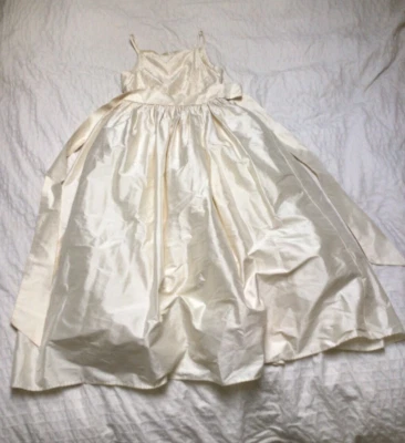 Jessica McClintock 女孩 Jr 伴娘婚纱 100% 真丝 10 码 GUC  — 第 1/4 张图片