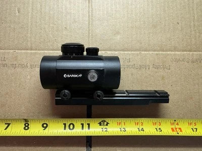 Mira de punto rojo Barska AC10328 30 mm 5MOA con riel Picatinny Foto 1 de 4