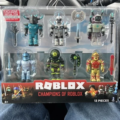 Juego Roblox Champions of Roblox.  6 Figuras NUEVAS Y PRECINTADAS *** Foto 1 de 4