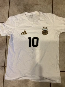 Lionel Messi Argentina Adidas Jersey Style T-shirt Medium Euc - Picture 1 of 3