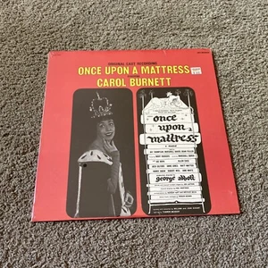 Once Upon A Mattress Original Cast Recording Starring Carol Burnett VINYL LP New - Imagen 1 de 2