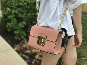 Neu mit Etikett Aldo Chirade Tasche in weichem Kieselrosa - Bild 1 von 4