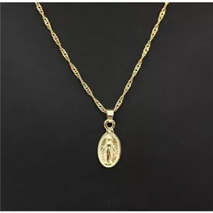 Dainty Gold Tone small Medallion Virgin Mary Pendant Necklace New - Picture 1 of 3