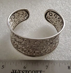 Vintage Sterling Silver Wide Intricate Cuff Bracelet Flower Filigree - Picture 1 of 8