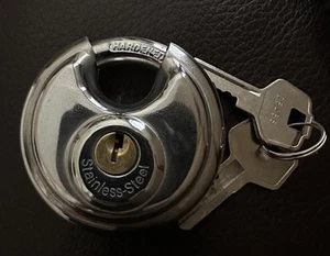 Hardened Stainless Steel Public Storage 60mm 2 3/8” Disc Padlock Lock & 2 Keys - Picture 1 of 4