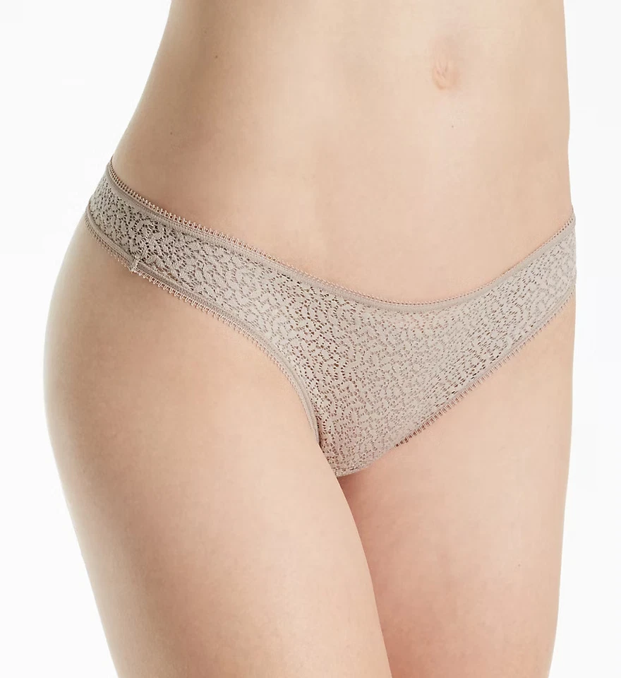 DKNY DK5013 现代花边丁字裤 — 第 1/1 张图片