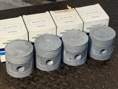 Поршень большого размера Wisconsin DB 223 S30 .030 для V461D - кол-во 4 шт. - Изображение 1 из 4