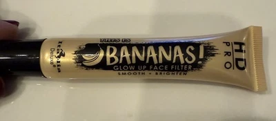Imprimación facial brillante Italia Deluxe HD Pro This is Bananas brillo suave #105 Foto 1 de 4