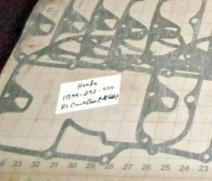 HONDA CB450K 11394-292-000 CASE COVER GASKET NOS 1 QUANITITY OEM FREE SHIPPING - Bild 1 von 1