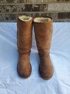 UGG Australia Wildleder klassische hohe Stiefel Kastanie Größe 9 - Bild 1 von 7