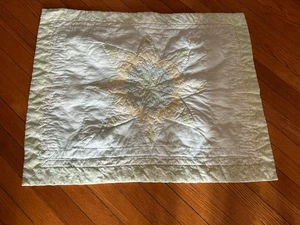 Quilted Pillow Sham 20 X 26 Sold By Keeco - Picture 1 of 6