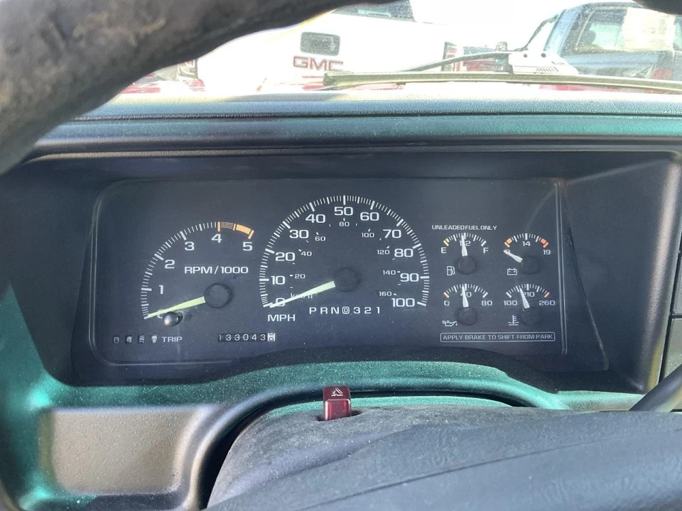 Speedometer 6 Cylinder Cluster Fits 95 CHEVROLET 1500 PICKUP 5149978 - Image 1 of 1