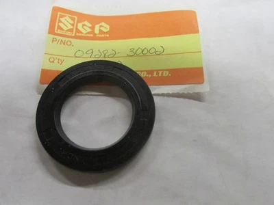 Nuevo de Lote Antiguo Original Suzuki Eje de Transmisión Sello DR370 SP370 SP400 GN400 09282-30002 Foto 1 de 2