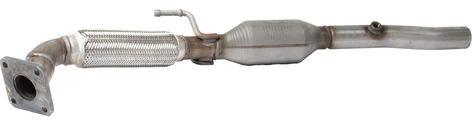 Convertidor catalítico Magna Flow ajuste directo para 01-06 Volkswagen Golf L4 2L 23710 Foto 1 de 4