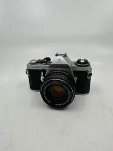 Asahi PENTAX ME Silver Body w/ smc pentax-m 50mm f/1.7 Needs Cleaning - Picture 1 of 17