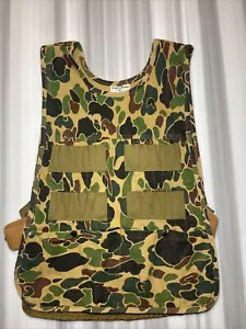 Vintage Saftbak Hunting Clothes Vest Camo Altoona PA - Picture 1 of 10