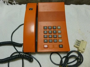 TELEPHONE ORANGE PTT " DIGITEL 2000" 1982 - Zdjęcie 1 z 6