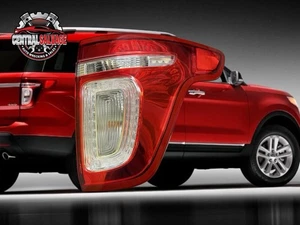 Ford Explorer 3.5L 4X4 Rear Passenger RH Taillight 2011-2015 OEM - Picture 1 of 7