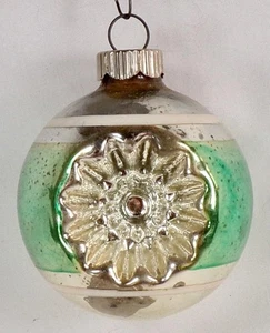 Shiny Brite Ornament Double Reflector Indent Silver Green Sunburst Vintage #396 - Picture 1 of 10
