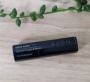 Lápiz labial Avon Ultra Color *Fucsia mate* descontinuado - Imagen 1 de 7