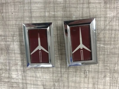 USADO Oldsmobile Delta 88 Cutlass Tapa Central Emblema PAR Foto 1 de 4