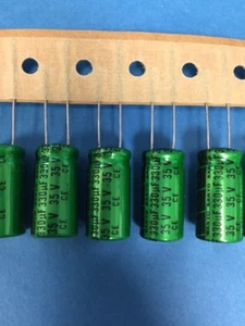 Lot of 25 CE1V331MSCANV 35V 330uF 125c Radial Electrolytic Capacitors Sanyo - Picture 1 of 4
