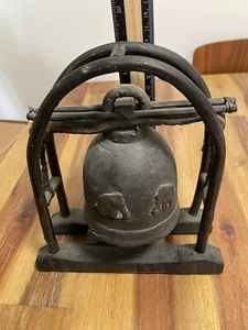 Metallguss Thai Stamm Elefant Glocke gebogen Holz Ständer Gong Fell - Bild 1 von 13