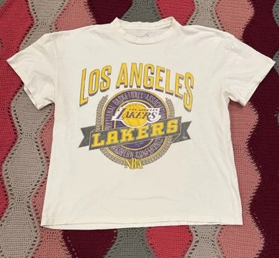 Abercrombie & Fitch Los Angeles Lakers Men’s 2XL T-Shirt - Image 1 of 4