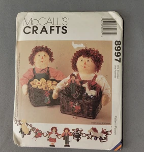 McCalls Sewing Pattern #8997 Raggedy Ann & Andy Christmas Decor Craft 1997 UNCUT - Picture 1 of 4